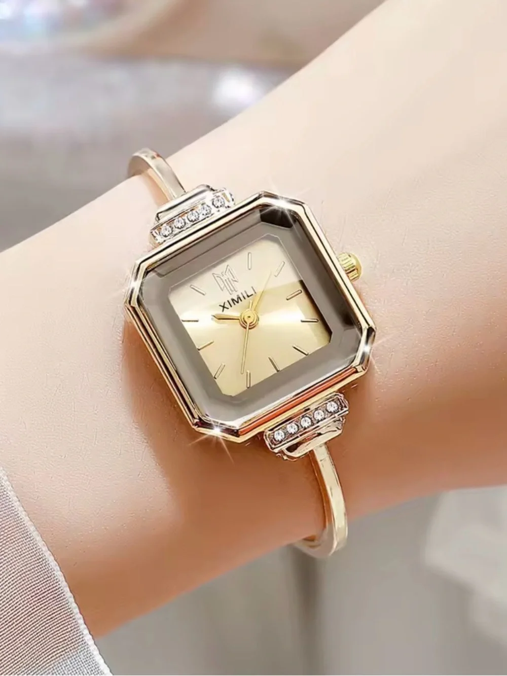 New Gold Women's Bracelet Watch - Gold Dial